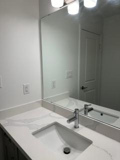 K Niagara Guesthouse - 1