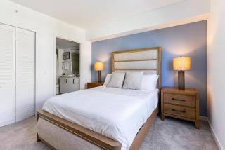 Landing Beautiful 1BD Gym Clubhouse - 4