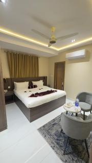 Marigold hotel and restaurant - 6