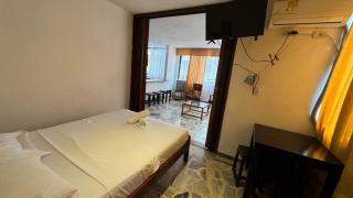 Hotel Montecarlo - 2