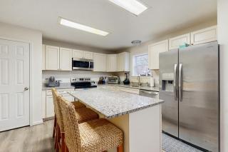 Piney Glade - 18628 Sylvan Dr - 5