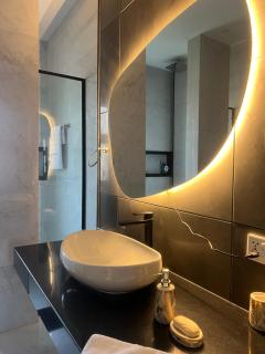 The Lake View Farm - 1