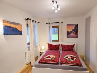 HW13-Urlaubsmagie - für bis zu 10P - Gemeinschaftsgarten mit Sauna & Pool - 4