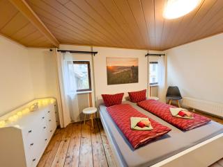 HW13-Urlaubsmagie - für bis zu 10P - Gemeinschaftsgarten mit Sauna & Pool - 1