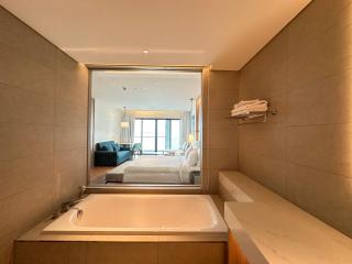 À La Carte Hạ Long Teri Apartment - 1