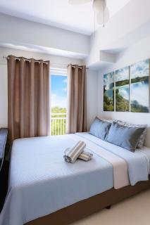 SeaRise Studio Pool Near Dusit Thani - 4