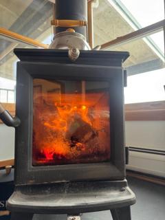 Cozy Lakefront Cottage - 5