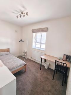 Fulham Riverside Stay - 1