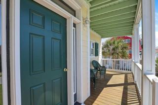 BEACH FRONT!!! Steps from the Beach - Fantastic Views - 6