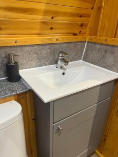 Mill House Farm Pods - Mallard View - 6