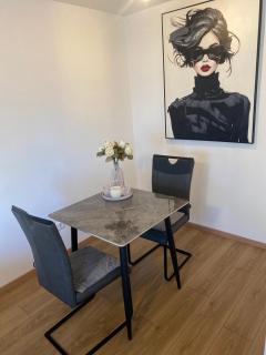 New komplett möblierte Wohnung-Zentral - 9