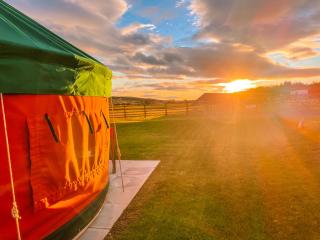 Timothy Yurt - Uk47889 - 3