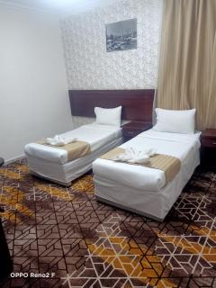 هنا الشرق - Al Masfalah - 8