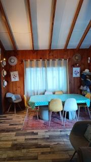 Vive El Canelo Casa con acceso directo al bosque el canelo y playas - 4