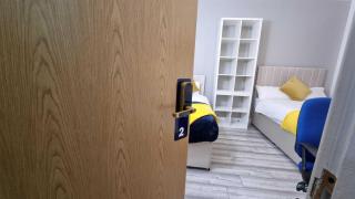 Beautiful Rooms Near Birminngham City Airport - Birmingham - 2