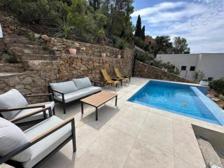 Preciosa casa con piscina desbordante y vistas al mar - 5