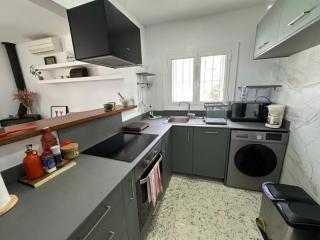 Preciosa casa con piscina desbordante y vistas al mar - 1