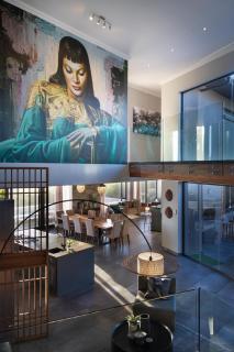 Luxury Home located on Pinnacle Point Golf Estate - 8