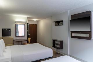 Motel 6 Airdrie - 2
