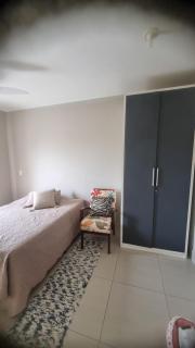 Apto com Piscina no Itagua - 8