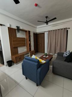 Cozy 1BHK 10 mins from BLR Airport at Prestige Finsbury - 2