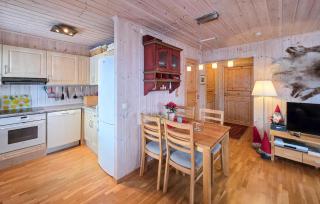 Amazing Apartment In Edland With House Sea View - 6