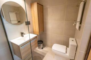 Renovated apartment, on Mitre, in the center - 6