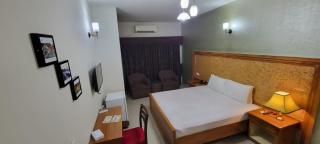 Hotel Sky Towers - 3