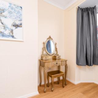 Spacious 3 Bed House - Garden - Free Street Parking - Harborne Birmingham - Netflix 122GN - 7