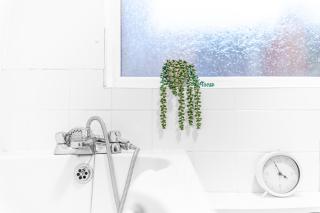 Peaceful bedrooms-Family -Free Parking-Fast WiFi-Sleeps 5 - 2