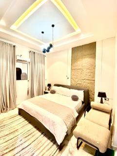 Views Apartment and Restaurant - 8