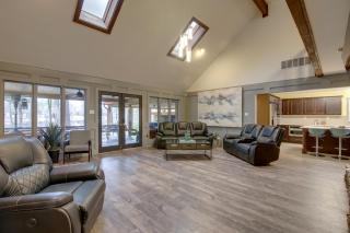 Private and Spacious Lakefront Home in Memphis! - 5