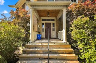 Spacious 1 bed 1 bath Apt Close to Downtown and Beach - 3