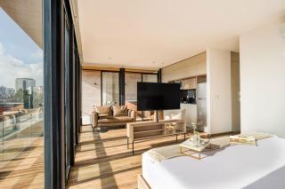 PH de Lujo con Jacuzzi Privado y Terraza - 5