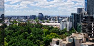 Luxe City Family Suite with Heated Pool Gym - 8
