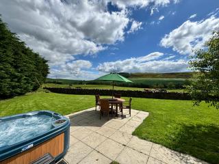 East Cottage at Parbroath Farm - 0