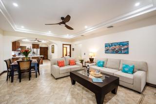 Beachfront Easy Beach access, security & cameras - 7