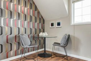 Cozy and Stylish Stay in Mountain View Condo - 2