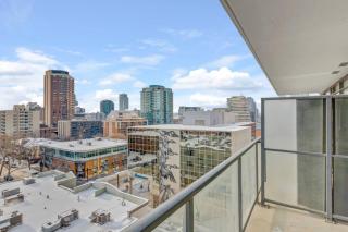 Spacious and Stylish Modern Condo in Calgary - 7