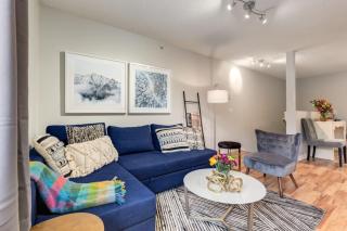 Delightful 2BR Mountain Escape in Canmore - 4