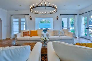 Sherman Oaks Tennis Estate with Pool + Spa - 7