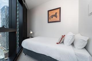 CBD Premium Park View Suite with Pool Gym Sauna - 1