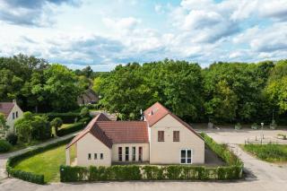 16 - Persons Family bungalow - 0