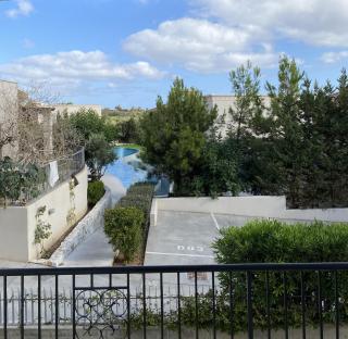 Apartment by the sea, with a sandy beach - 4