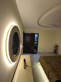 Modern Era Apartment 1BHK with Magical Lights in Bahria Town Lahore - 8