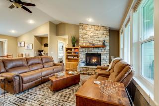 Less Than 2 Blocks to Beach! Pet-Friendly Home in Moclips - 5