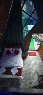 Parijatha Glass Cottage - 8