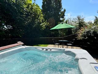 Maple Cottage with Hot Tub - Cupar - 2