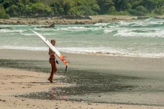 Villa Louise 4BR Modern Villa - Few Steps from the Beach - 3