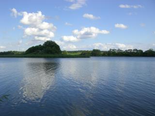 Ferienhaus direkt am See - 1